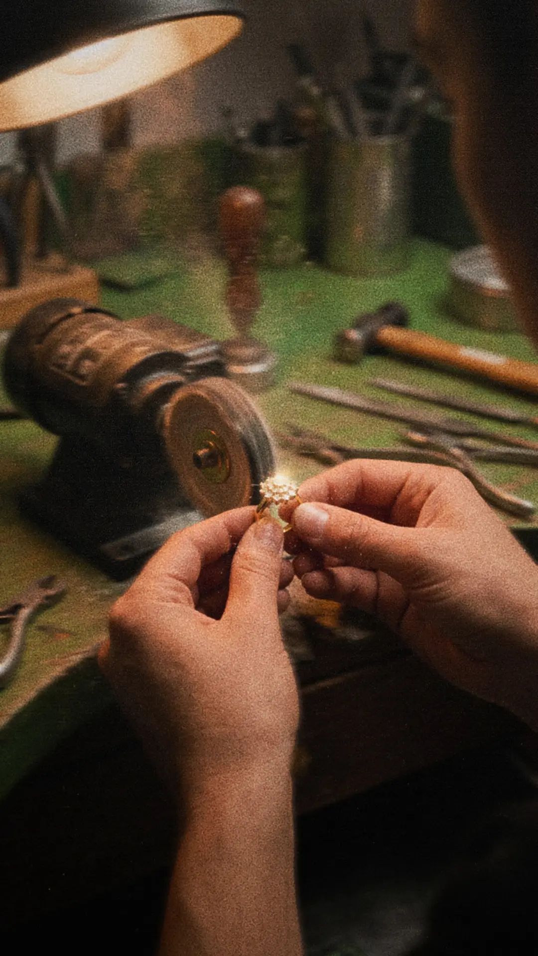 Collier fine jewelry campaign photograph